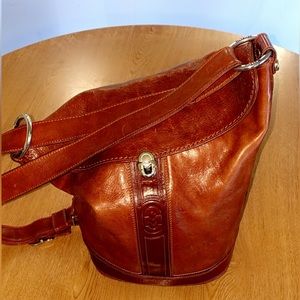 Vintage leather bag